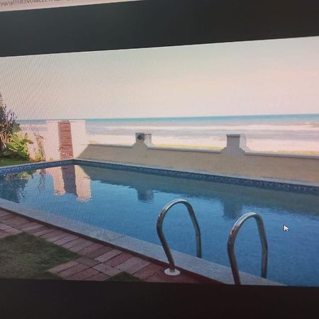 Happy Beach House Madras Buitenkant foto