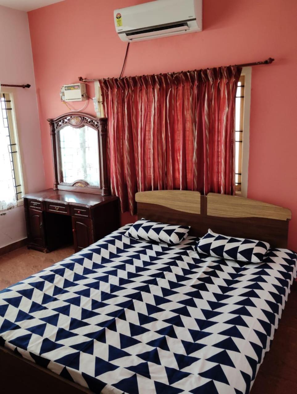 Happy Beach House Madras Buitenkant foto